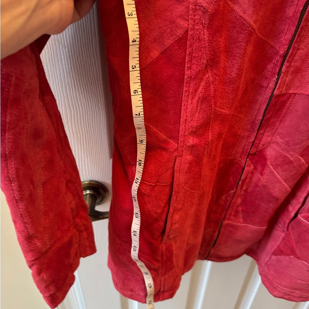 Leather jacket - Picture 6 of 9